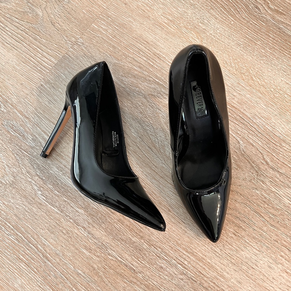 Forever 21 Black Patent Pointed-Toe Stiletto Heels